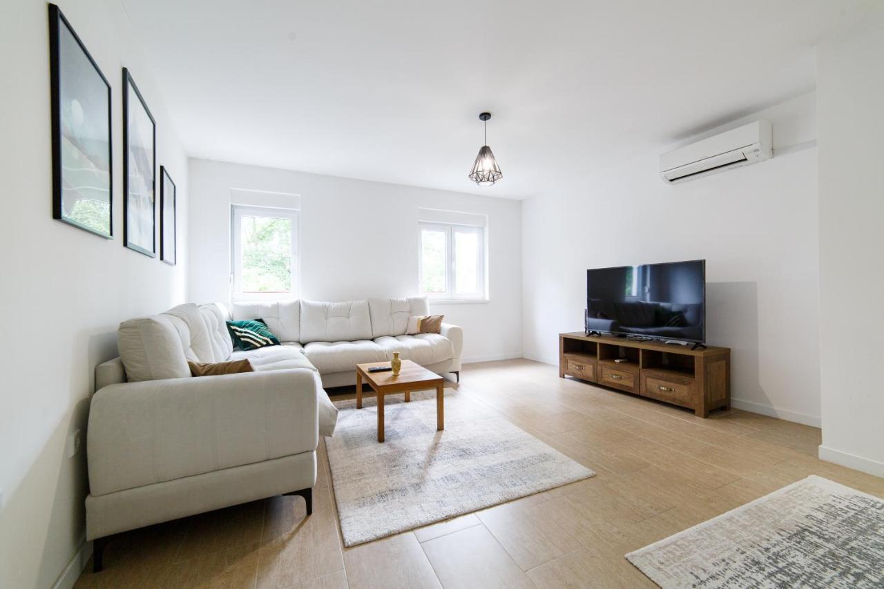 Casper B&B Luxury Apartments Сараево Экстерьер фото